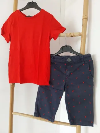 Short avec t-shirt 8 ans