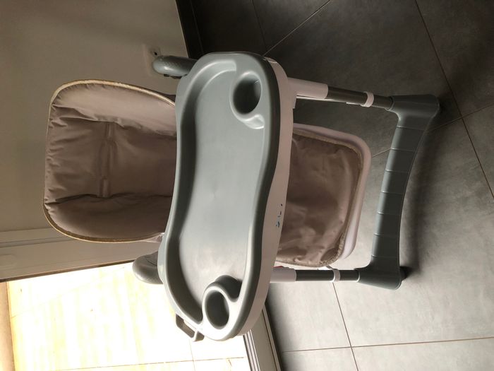 Chaise haute, Monsieur Bébé - photo numéro 4