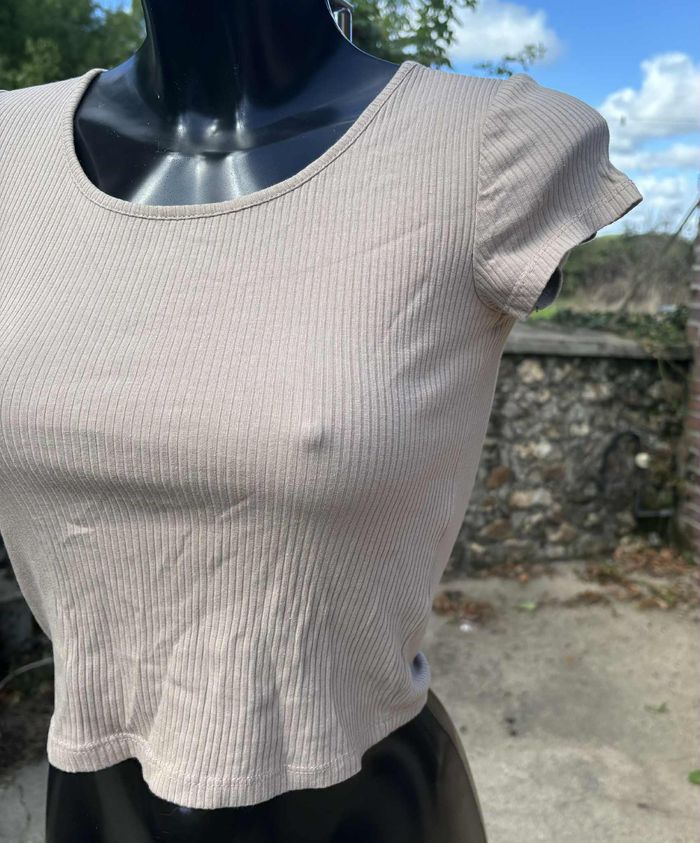👚Crop-top côtelé beige • La Halle • T32 / XXS - photo numéro 2