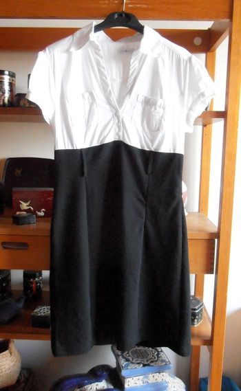 Robe mi-longue, Cache Cache, taille L 40, noire et blanche