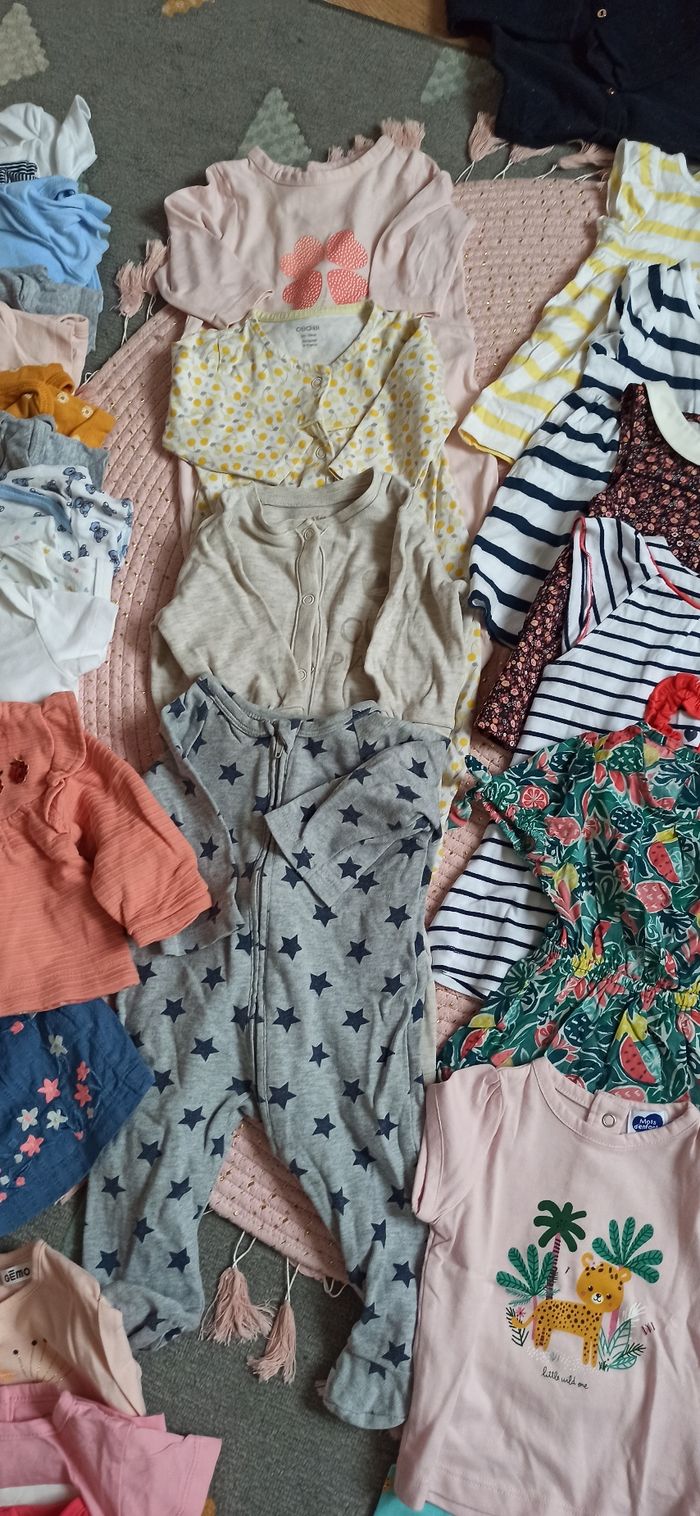 Lot vetements 3 mois fille - photo numéro 4