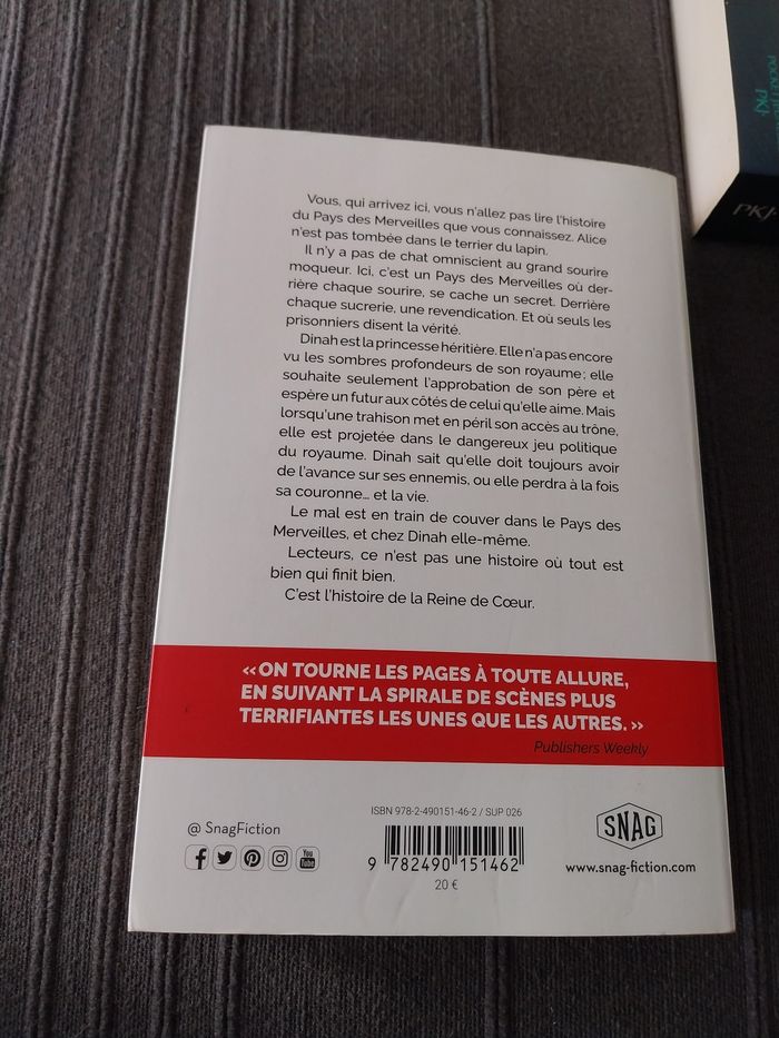 Roman Queen of Hearts tome 1 Colleen Oakes Snag - photo numéro 3