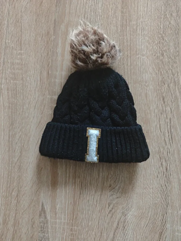 Bonnet initiale I