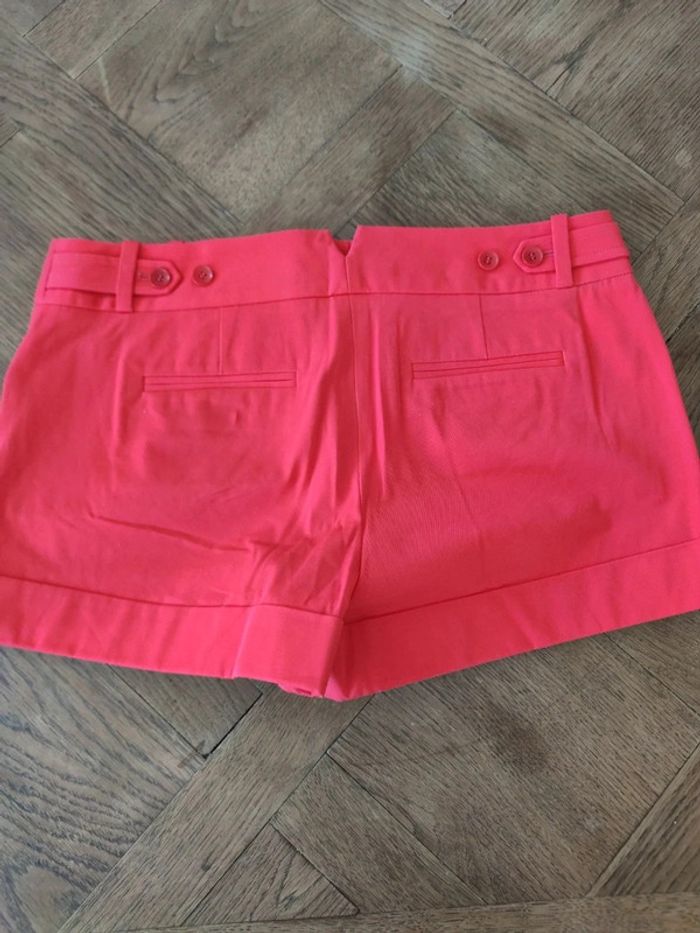 Short fushia taille42 neuf - photo numéro 2