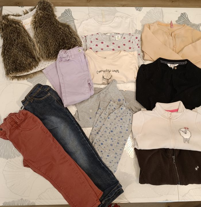 Lot fille 3ans numéro 1