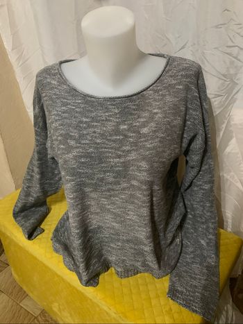 Pull Superdry taille S gris chiné fin très bon état