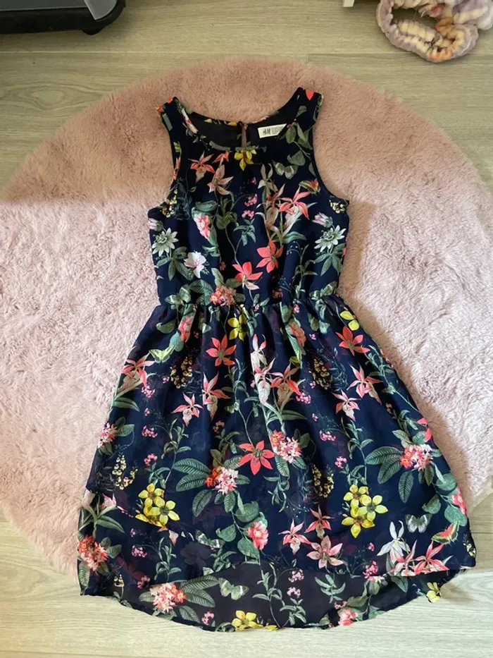 Robe fluide fille à fleurs
