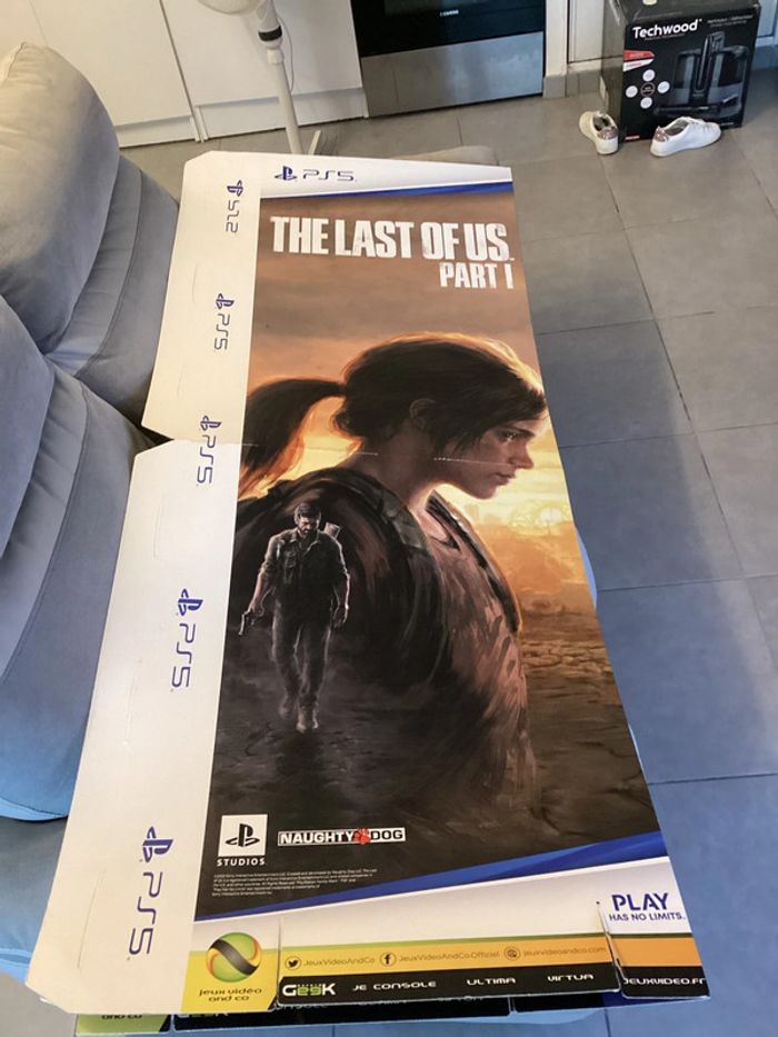 plv 2 en 1 PLV Sony ps5 the last of us part 1 côté extérieur et côté intérieur splatoon 3 - photo numéro 3