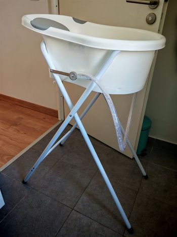 Baignoire bébé Dbb remond avec pied et tuyau de vidange 