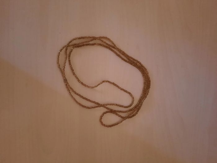 Collier sautoir jaune