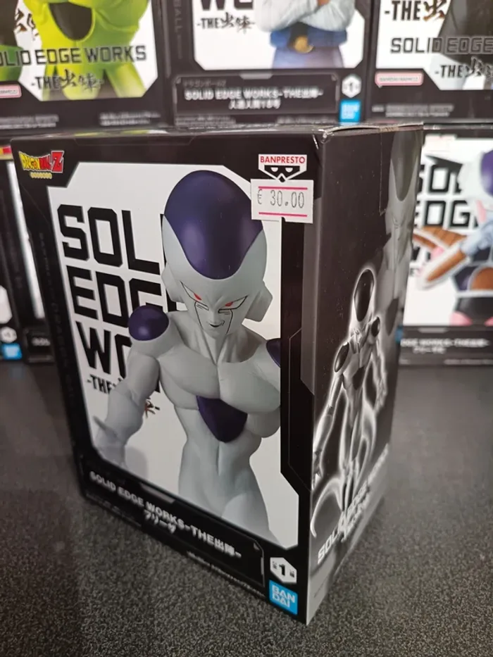 Dragon ball Z Solid Edge Works Freezer v2 - photo numéro 2