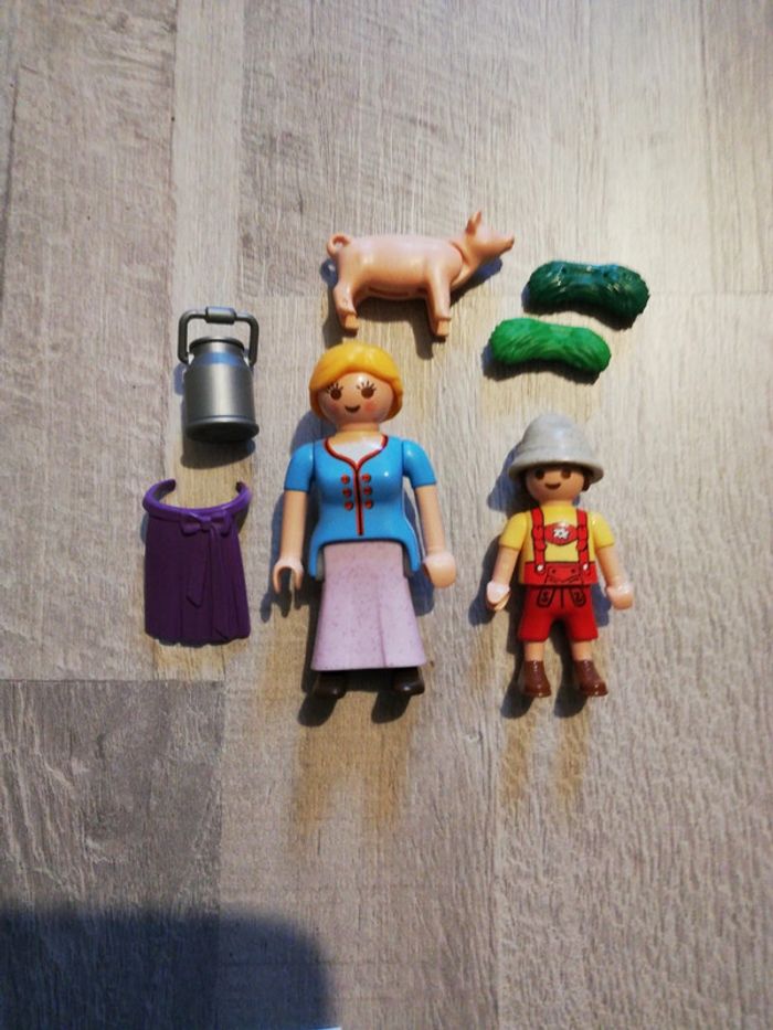 Playmobil la fermière et le petit garçon