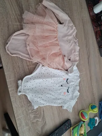 Lot body 3-6 mois