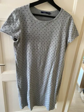 Robe pull à pois KIABI t.m