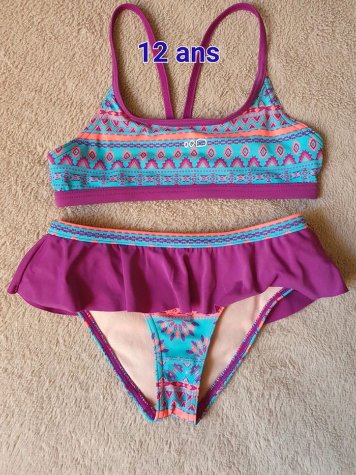 Maillot de bain 2 pièces Nabaiji taille 12 ans