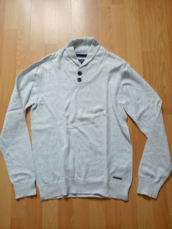 Pull col v
