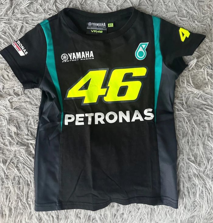 T shirt Yamaha 4/5 ans neuf