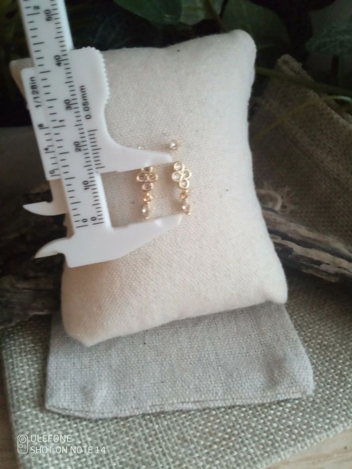 Lot de 2 paires Boucles d'oreilles zircons blancs - photo numéro 2