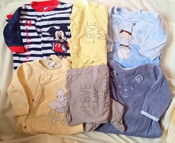 Lot pyjamas 6 mois