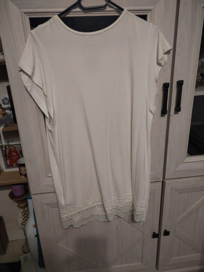 Tee shirt long blanc - photo numéro 2