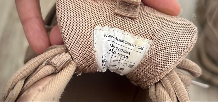 Track Balenciaga - photo numéro 3