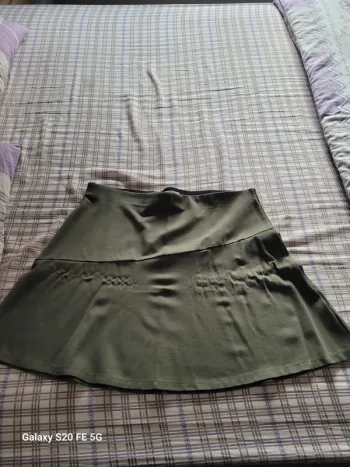 Jupe verte taille 48