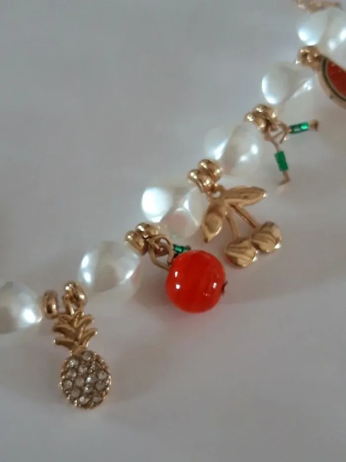Bracelet fantaisie perles et pendentifs - photo numéro 5