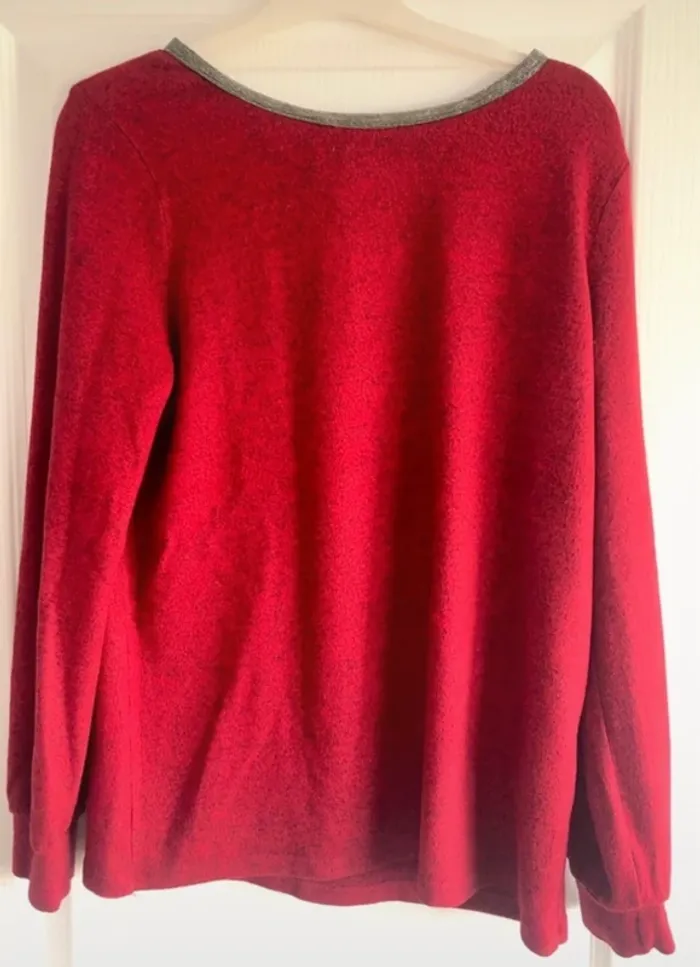 Pull léger rouge - photo numéro 3
