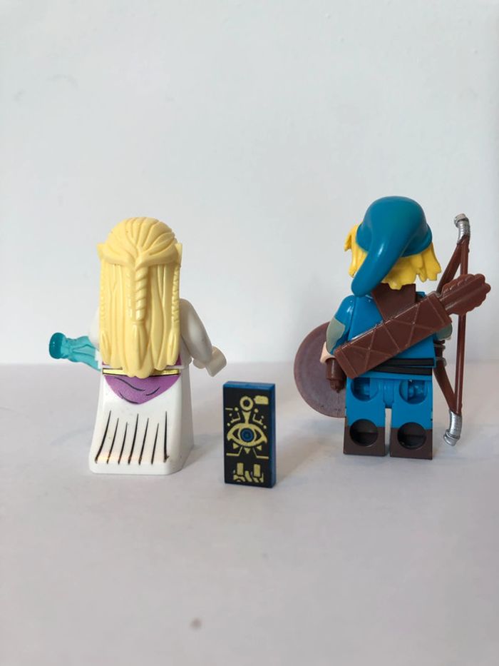 Figurine type lego Link et la princesse Zelda. The légend of Zelda - photo numéro 3