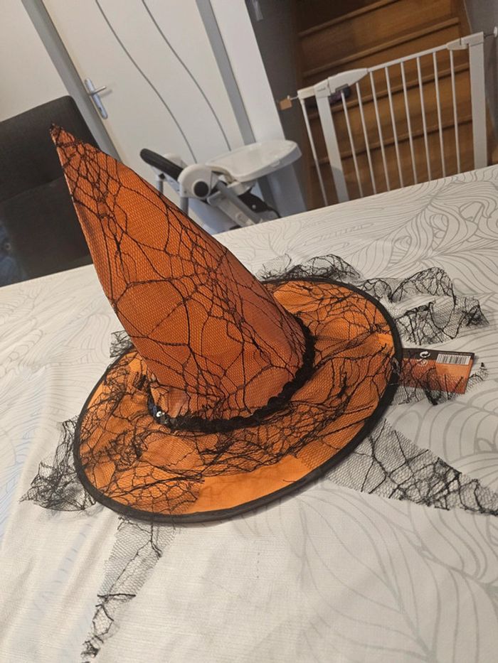 Chapeau de sorcière - photo numéro 3