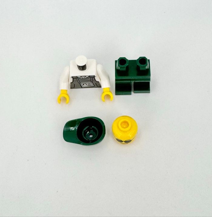 Lego Figurines City : L’Agent de Sécurité du Train Cargo 60198 - NEUF - photo numéro 5