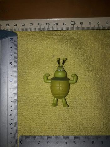 Maya l'abeille figurine