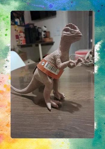 Figurine dinosaure 14 cm neuve