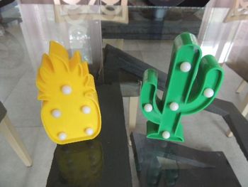 Lot de 2 petites lampes décoratives