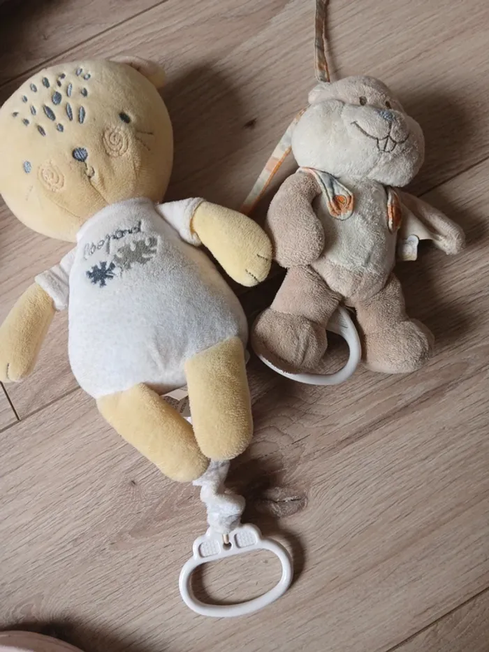 Lot bébé divers - photo numéro 5