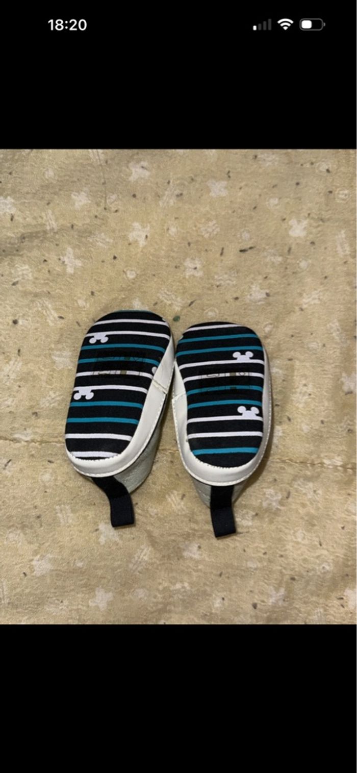 chaussure bébé - photo numéro 3