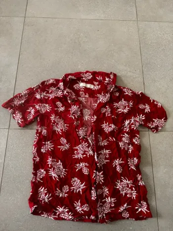 Chemise rouge Grangesta, taille M, très bon état
