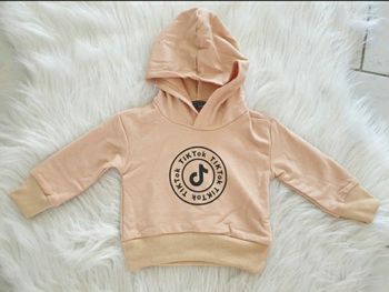 Sweat à capuche 1 an