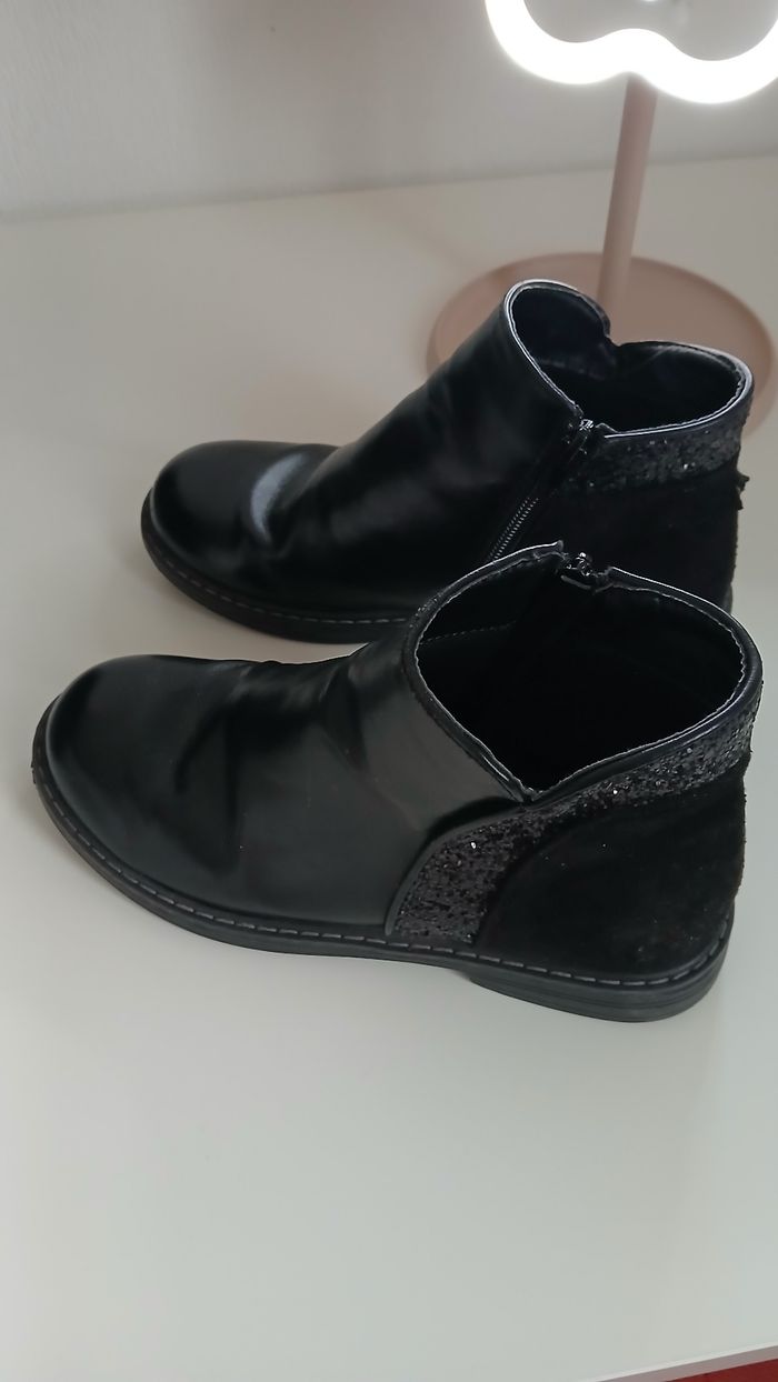 Bottines cuir noir pointure 32 - photo numéro 2