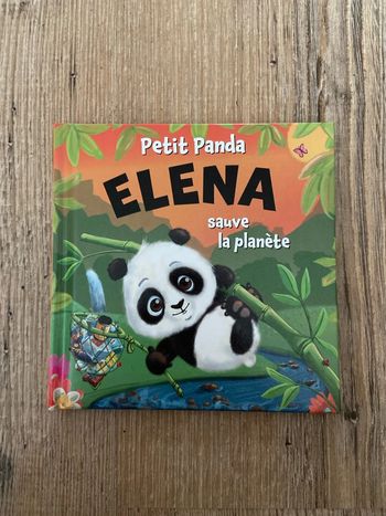 Petit panda Elena sauve la planète