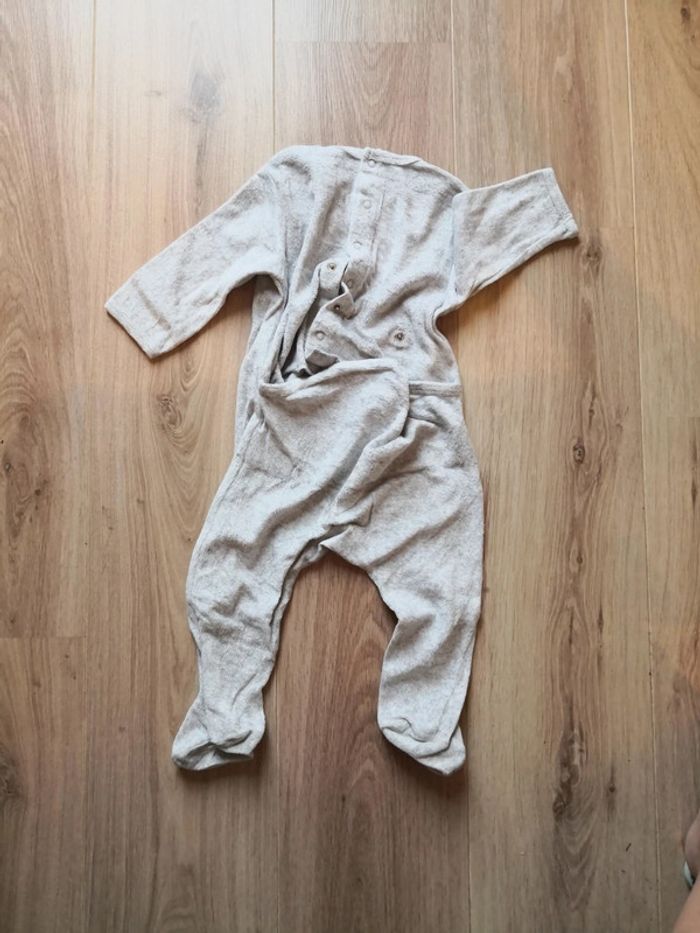 Pyjama gris kiabi 12 mois - photo numéro 4
