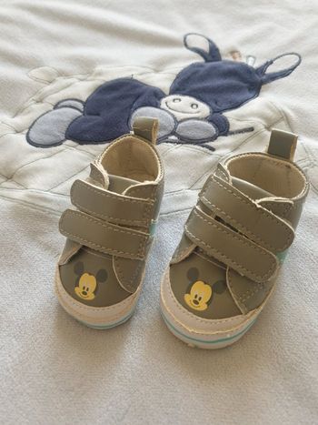 Chausson  naissance mickey