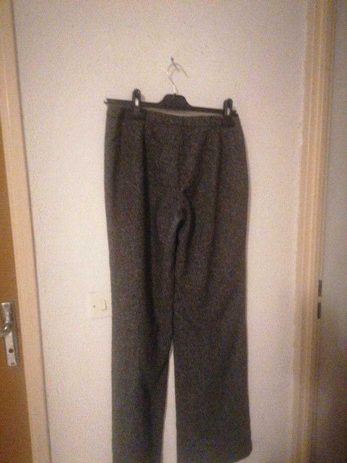 Pantalon taille 38 - photo numéro 2