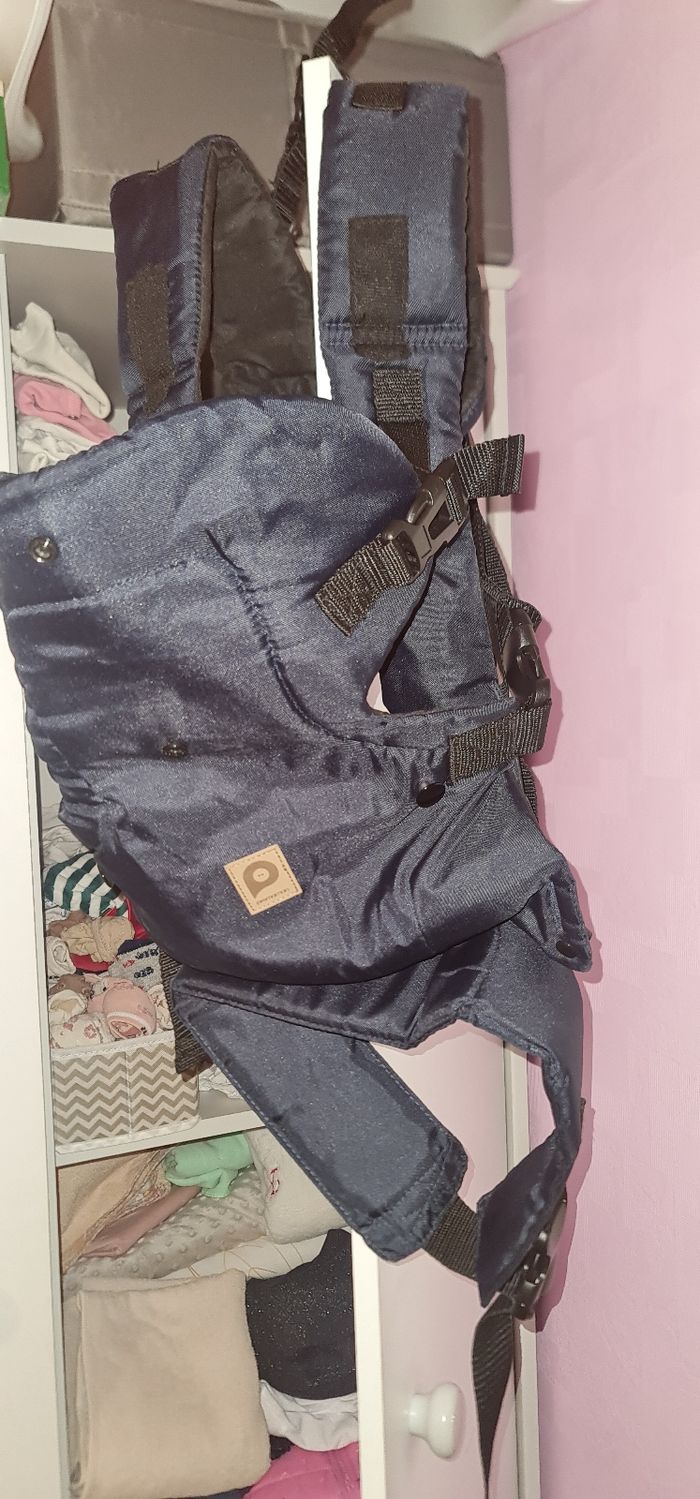 Porté bébé - photo numéro 2