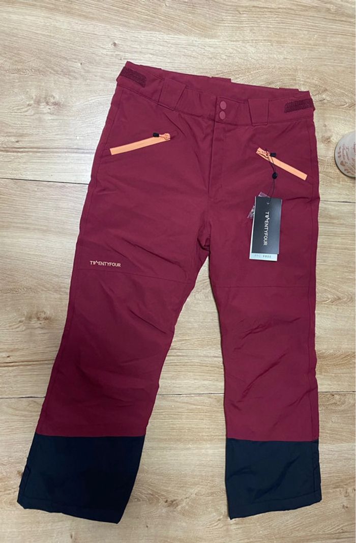 Pantalon de ski ou randonnée twentyfour 14 ans valeur 150€