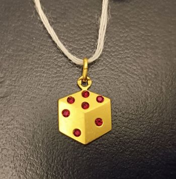 Médaille dé plaquée or