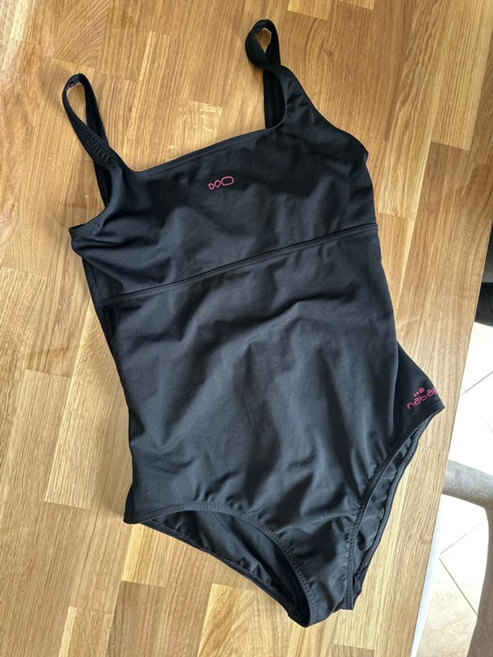 Maillot de bain noir 1p femme sport aquatique • Decathlon