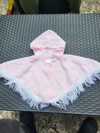 Poncho rose nursery time 6/9 mois