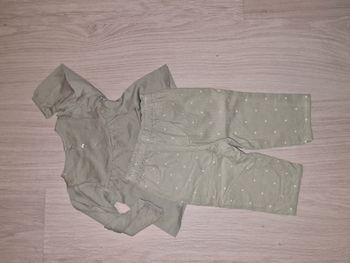 Ensemble pantalon +haut 12 mois