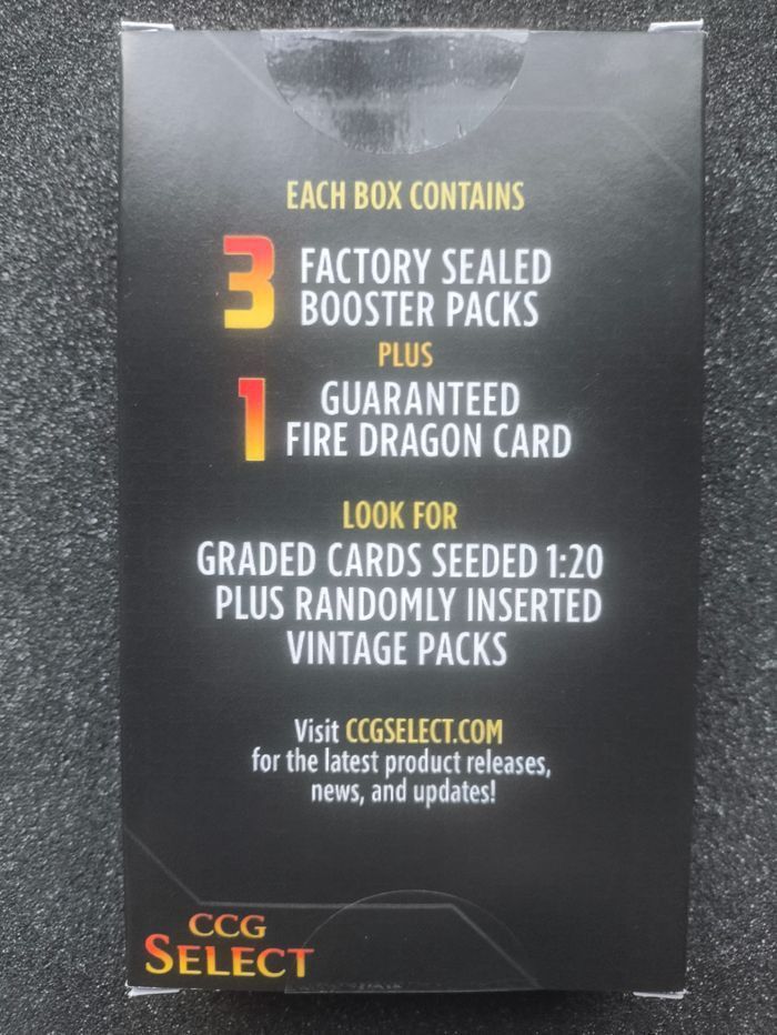Mystery box ccg select pokémon
champion box - photo numéro 2